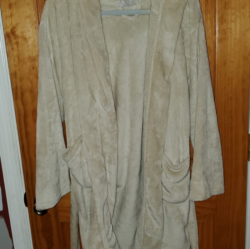 Summer & Rose Robe